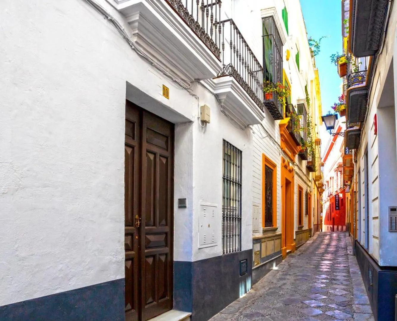Genteel Home Mateos Gago Terrace VI Seville