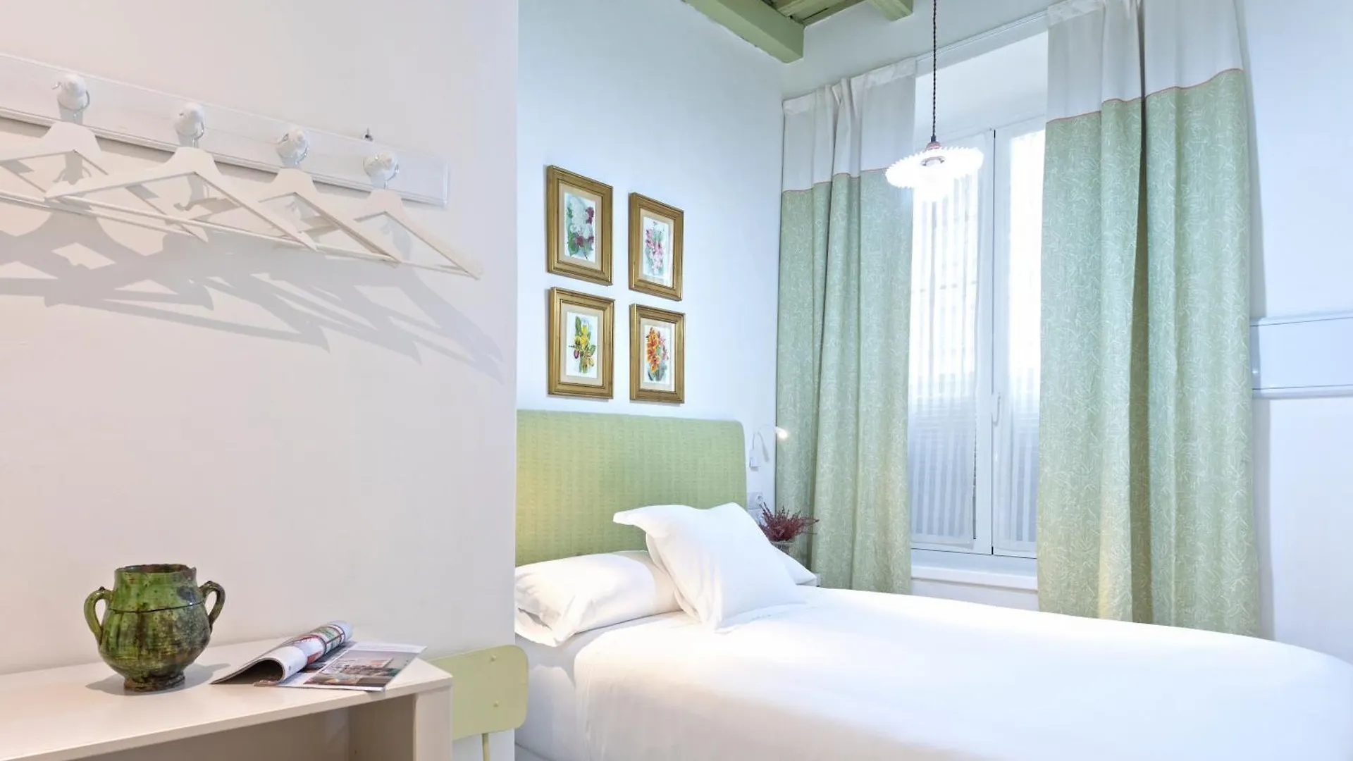 Genteel Home Mateos Gago Terrace VI Seville Holiday home