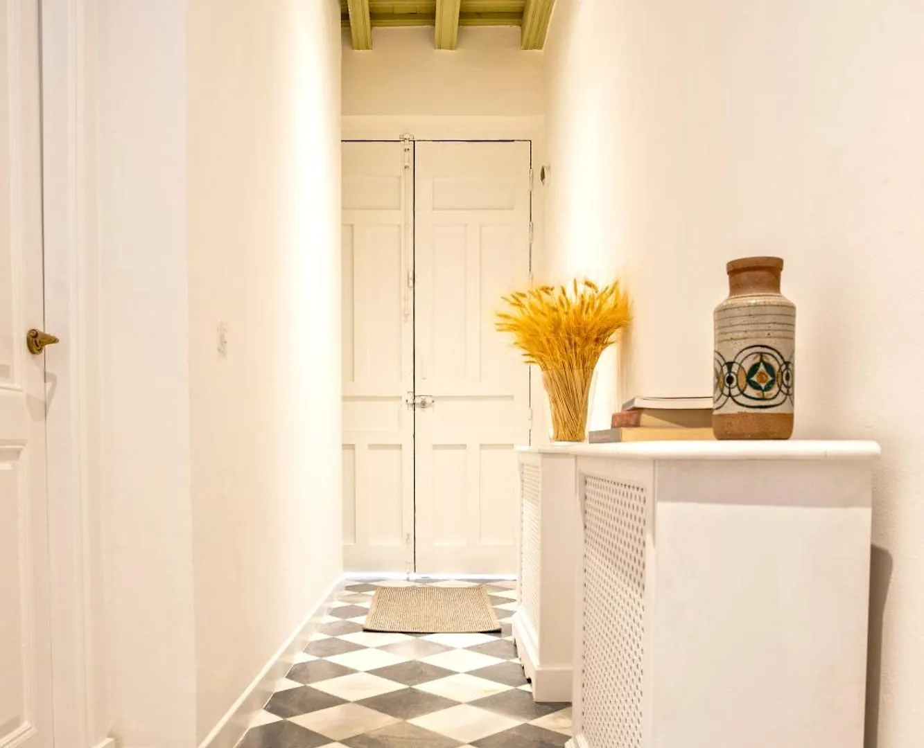 Genteel Home Mateos Gago Terrace VI Seville 0*,  Spain
